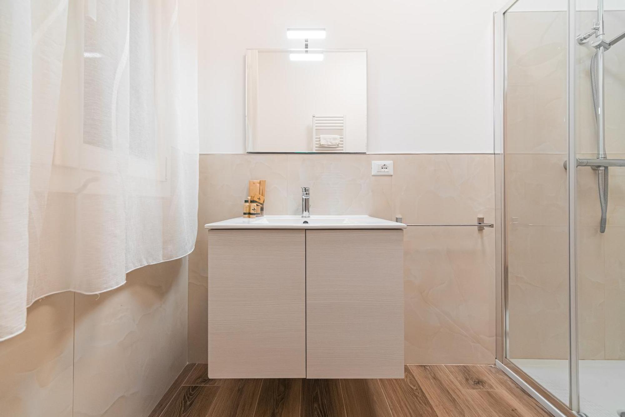 New - Venturini Suites In Bologna Centre Ngoại thất bức ảnh